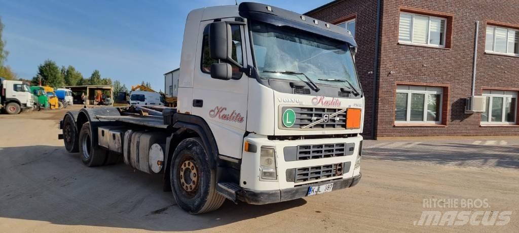 Volvo FM 12 شاحنات الرافعات الخطافية