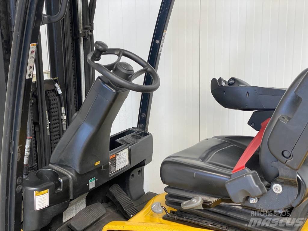 Yale ERP20VT LWB شاحنات ذات رافعات شوكية تعمل بالكهرباء