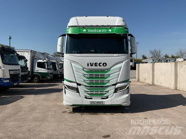 Iveco S-Way 570 وحدات الجر