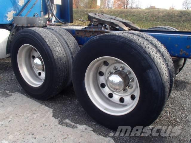 Kenworth T 800 وحدات الجر