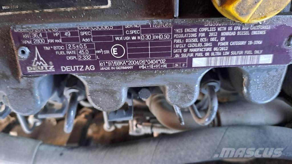 JLG 450 AJ رافعات سلة مفصلية