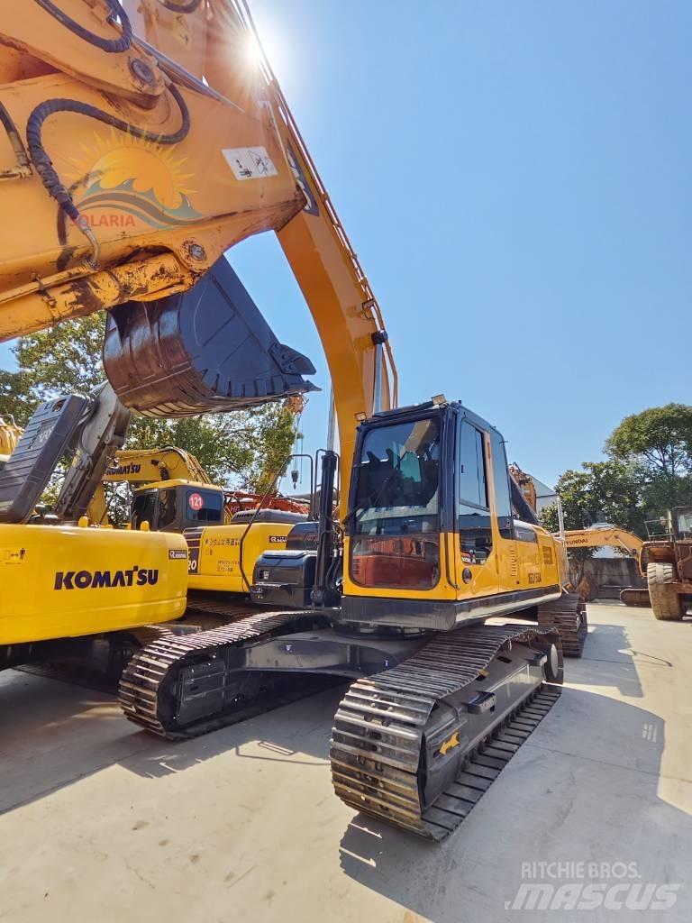 XCMG XE 215 D حفارات زحافة