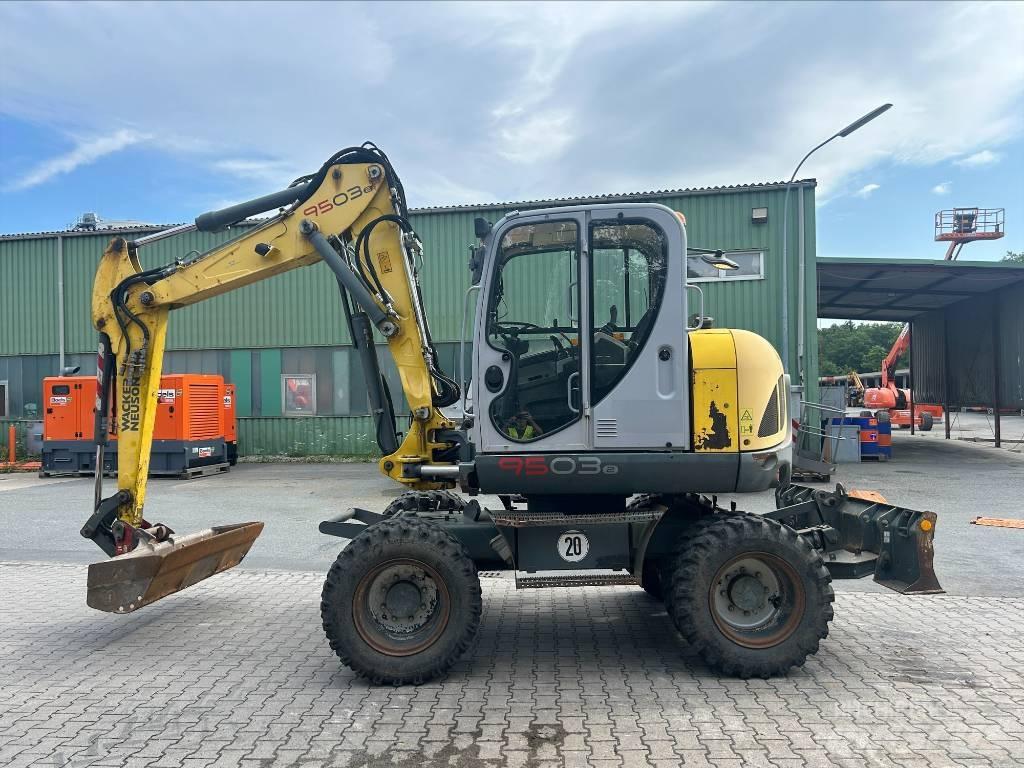 Wacker Neuson 9503 حفارات بعجل