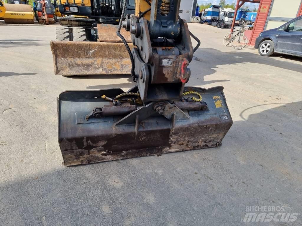 Hyundai HW 140 حفارات بعجل