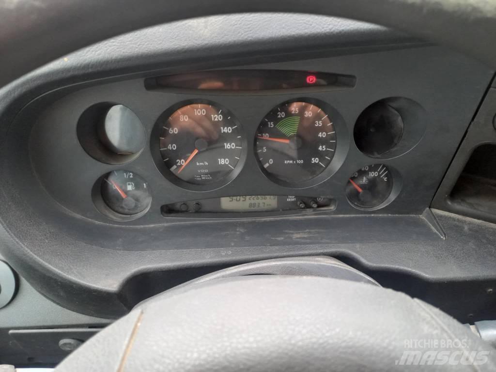 Iveco Daily 40 C10 المنصات الهوائية المثبتة على شاحنة