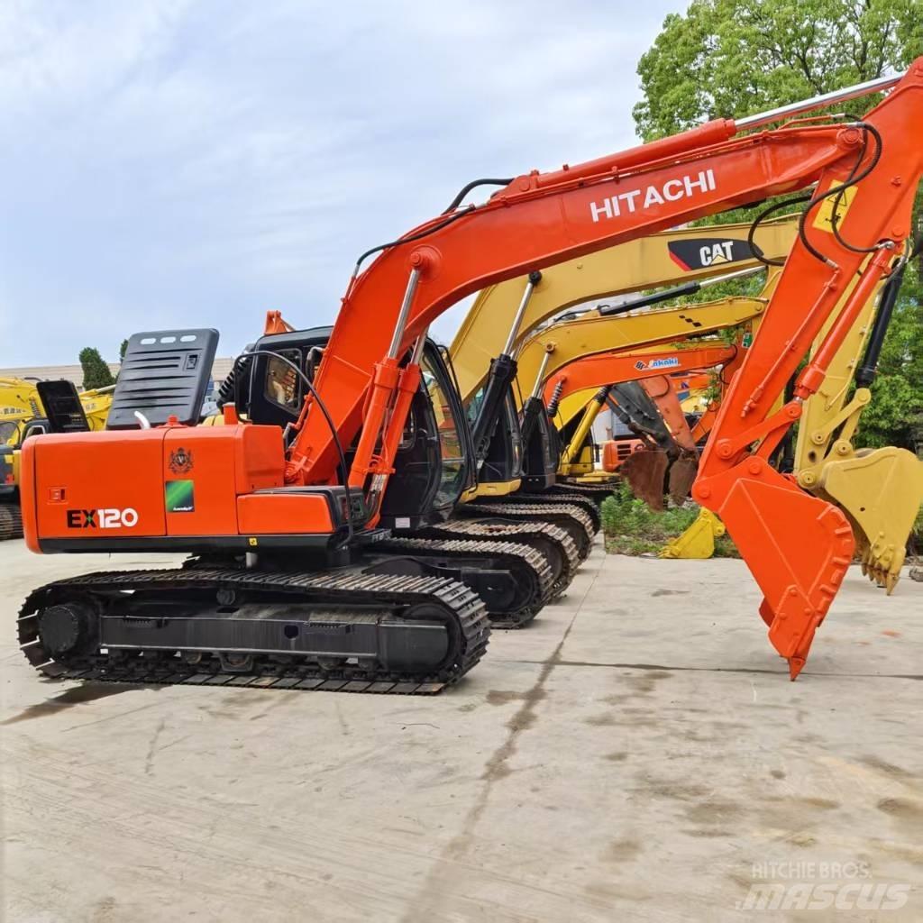 Hitachi EX 120 حفارات زحافة