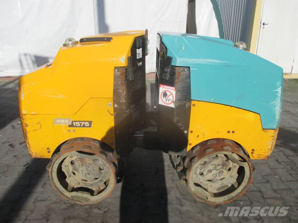 Ammann ARR 1575 مداحل ثنائية الاسطوانة