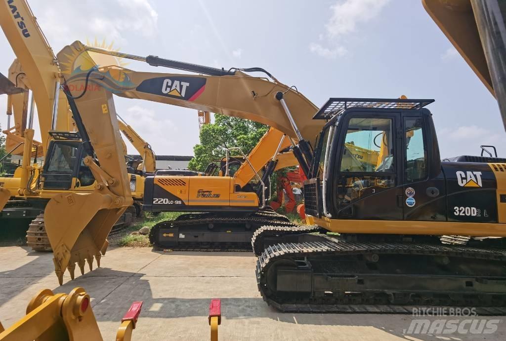CAT 320D2L حفارات زحافة