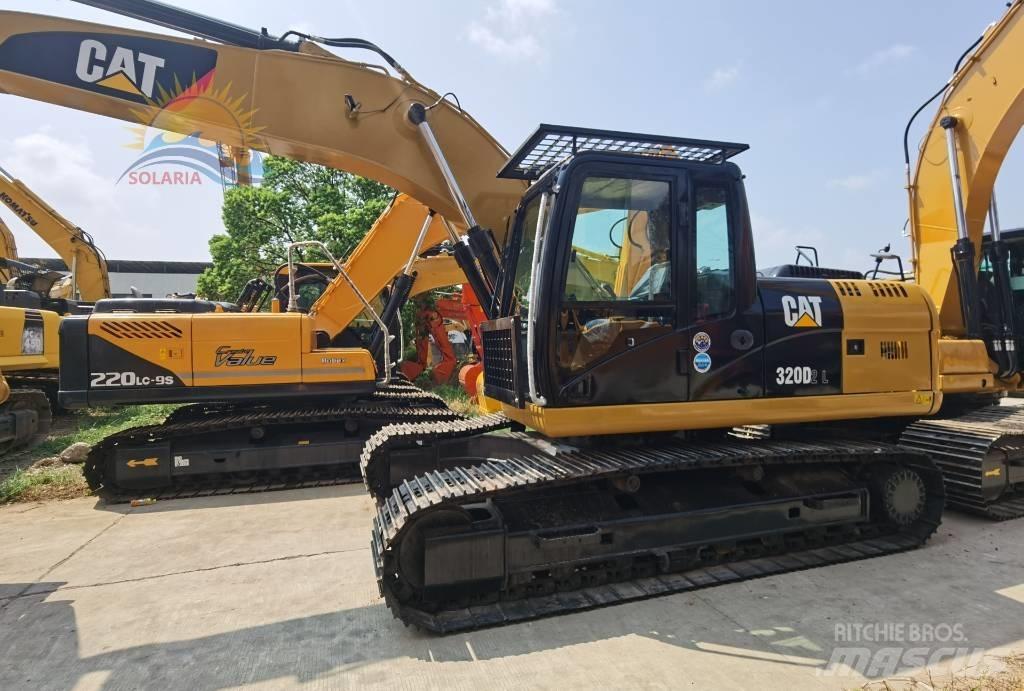 CAT 320D2L حفارات زحافة