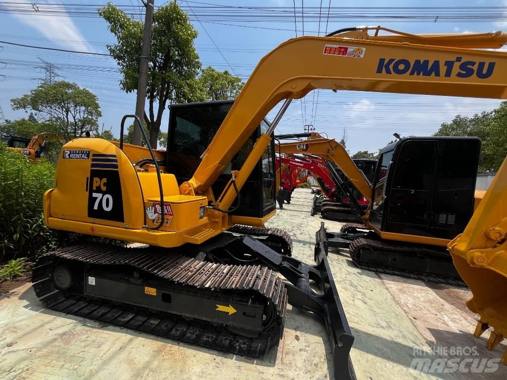 Komatsu PC 70-8 حفارات زحافة