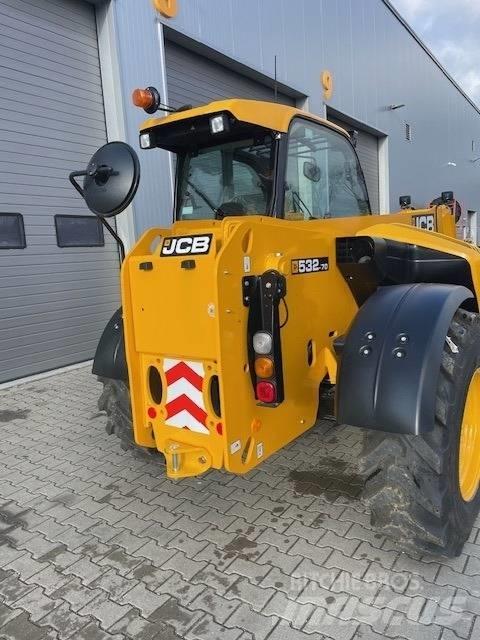 JCB 532-70 مناولات متداخلة