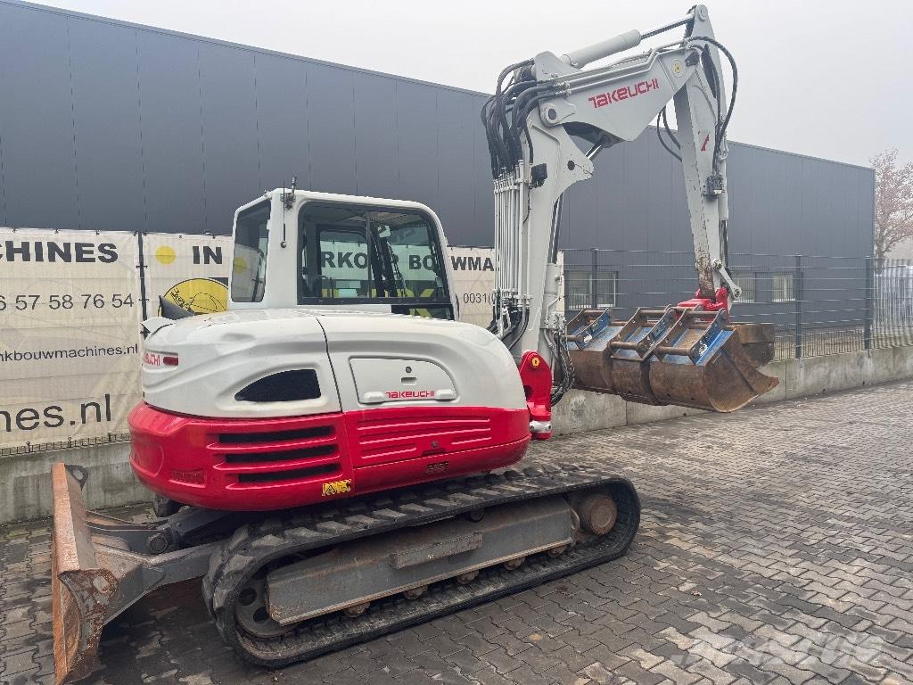 Takeuchi TB 290 حفارات وسط 7 طن - 12 طن