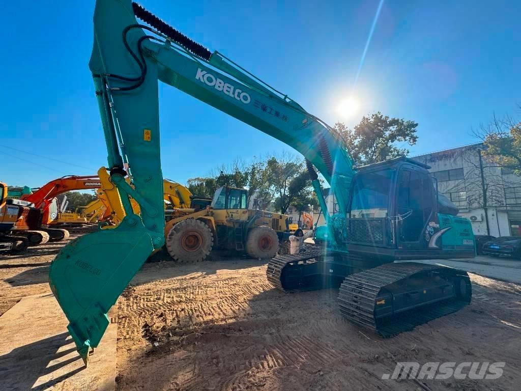 Kobelco SK 200-8 حفارات زحافة
