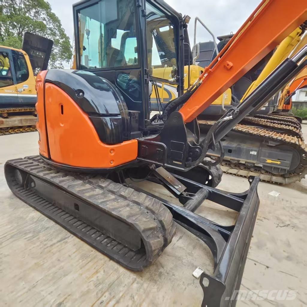 Hitachi ZX 55 UR حفارات صغيرة أقل من 7 طن (حفارات صغيرة)