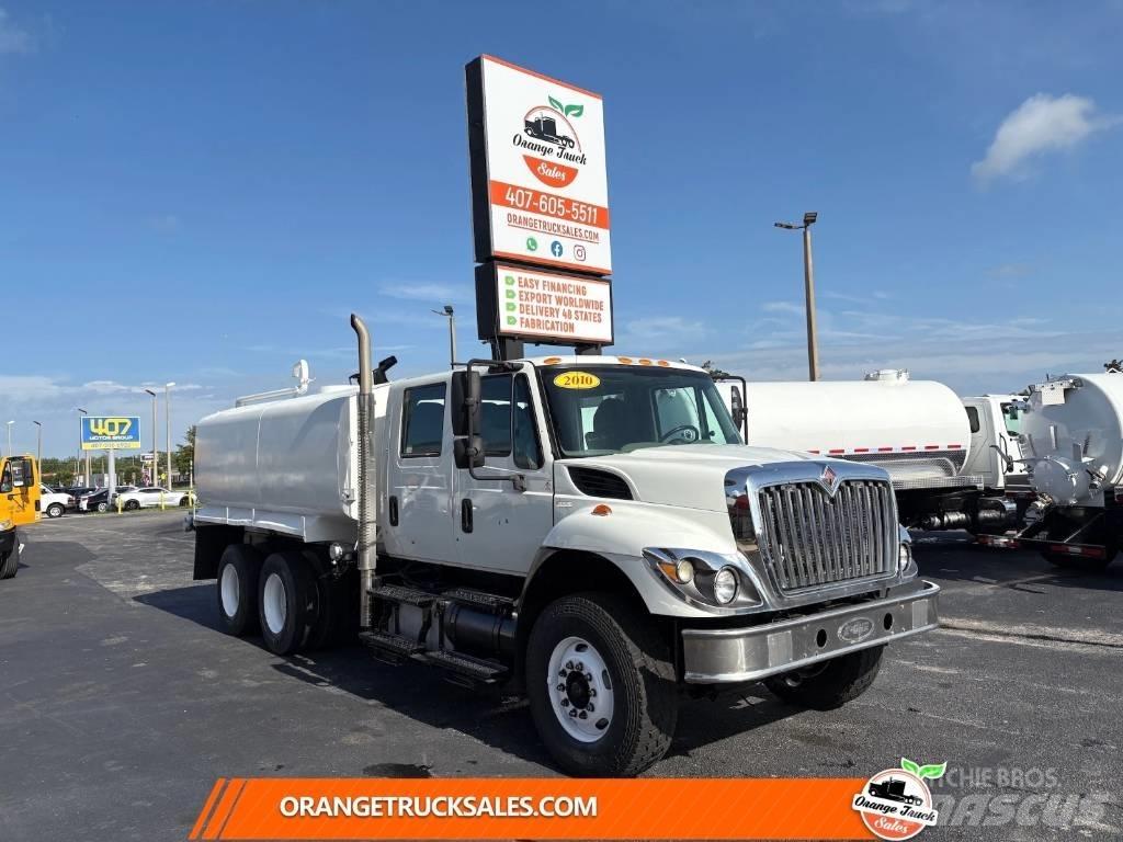 International 7400 صهاريج مياه