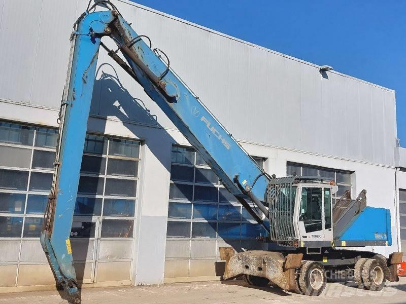 Fuchs MHL 350 F مناولات المخلفات / مناولات صناعية