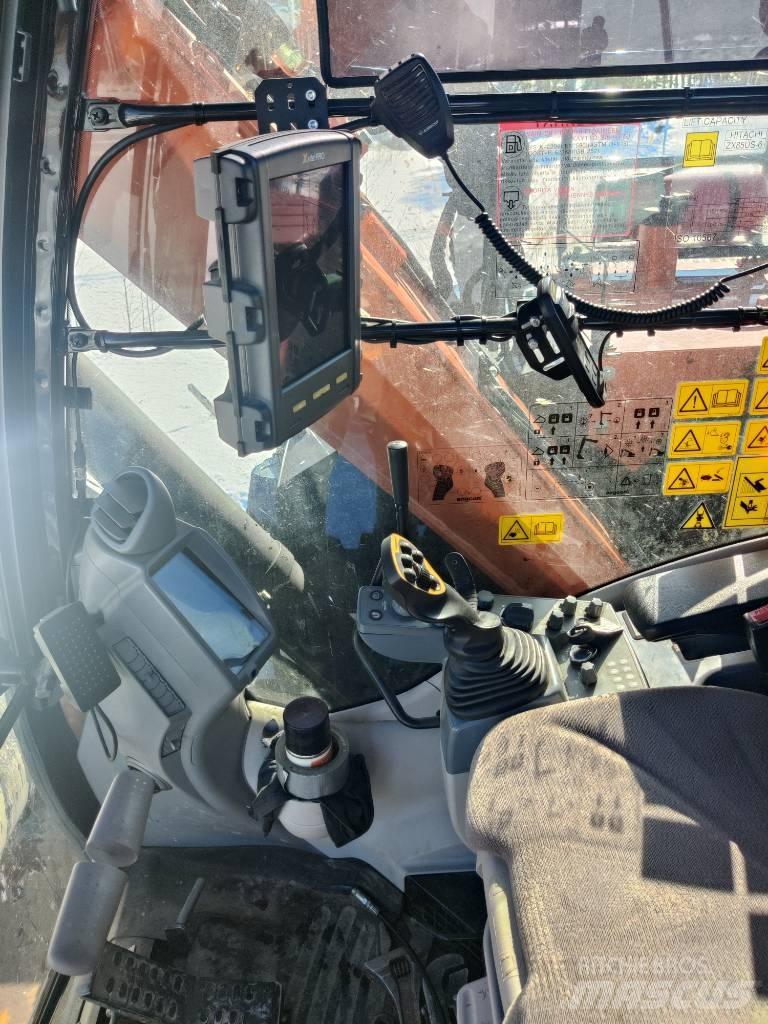 Hitachi ZX85US-6 حفارات وسط 7 طن - 12 طن