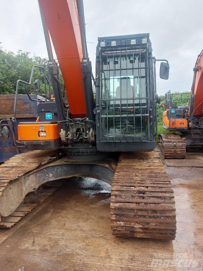 Doosan DX 225 LC-5 حفارات زحافة