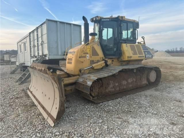 Komatsu D 61 PX-24 بلدوزرات مجنزرة