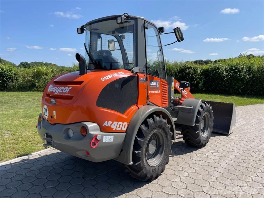 Atlas AR400 لوادر بعجل