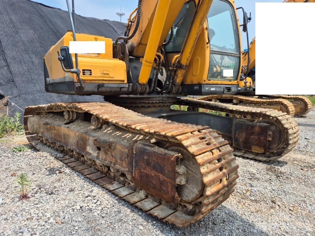 Hyundai Robex 300 LC حفارات زحافة