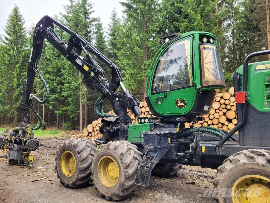 John Deere 1270 G حصادات