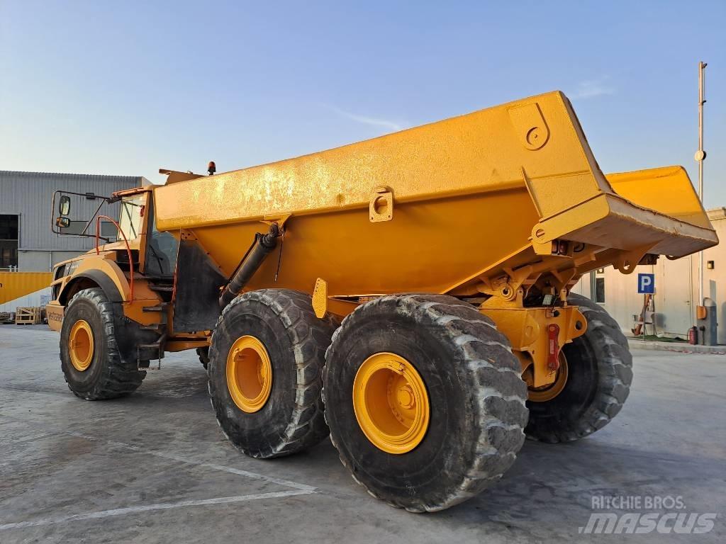 Volvo A40F (Abu Dhabi) ساحبات مفصلية