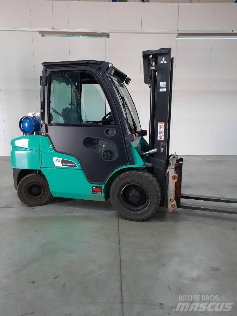 Mitsubishi FG35NT شاحنات LPG