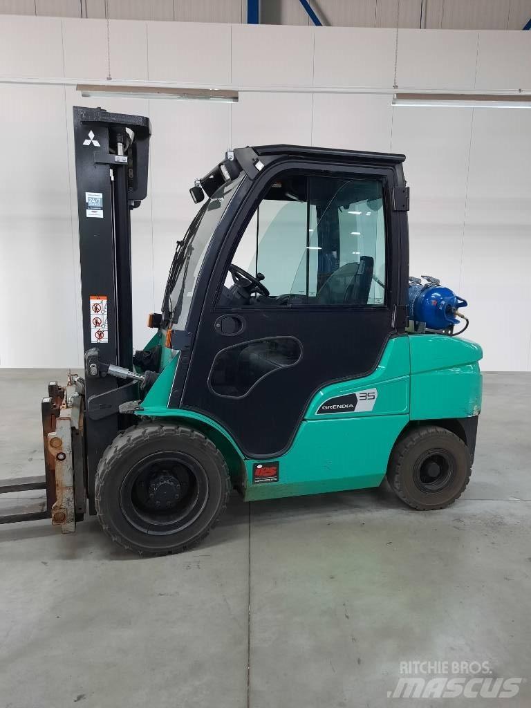 Mitsubishi FG35NT شاحنات LPG