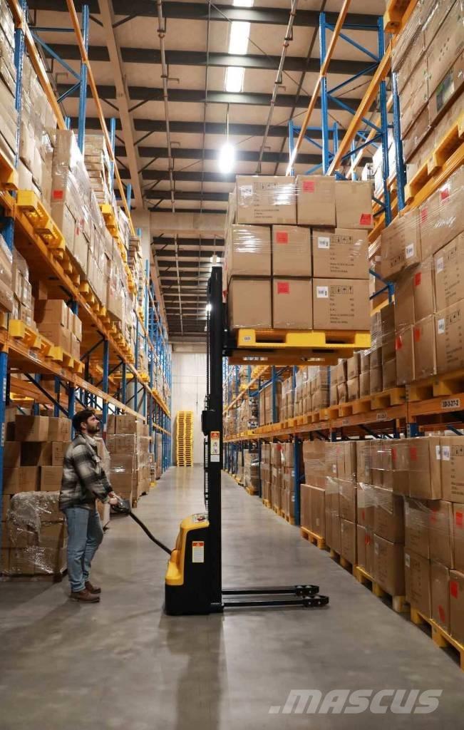 Staxx WS15H معدات التكديس الجوالة