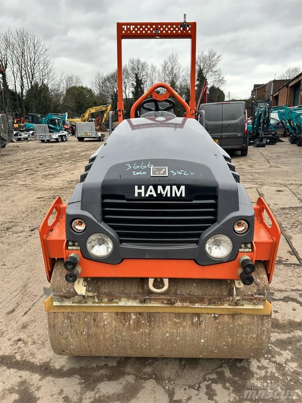 Hamm HD 12 مداحل ثنائية الاسطوانة