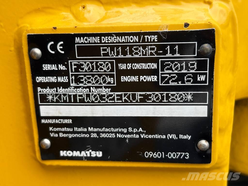 Komatsu PW118-11 حفارات بعجل