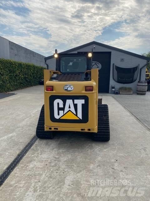 CAT 247 B 3 لوادر انزلاقية التوجيه