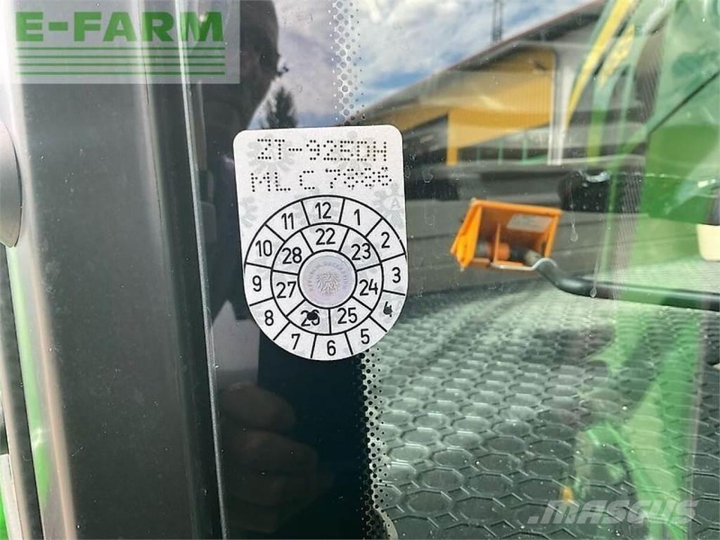 John Deere 6120m الجرارات