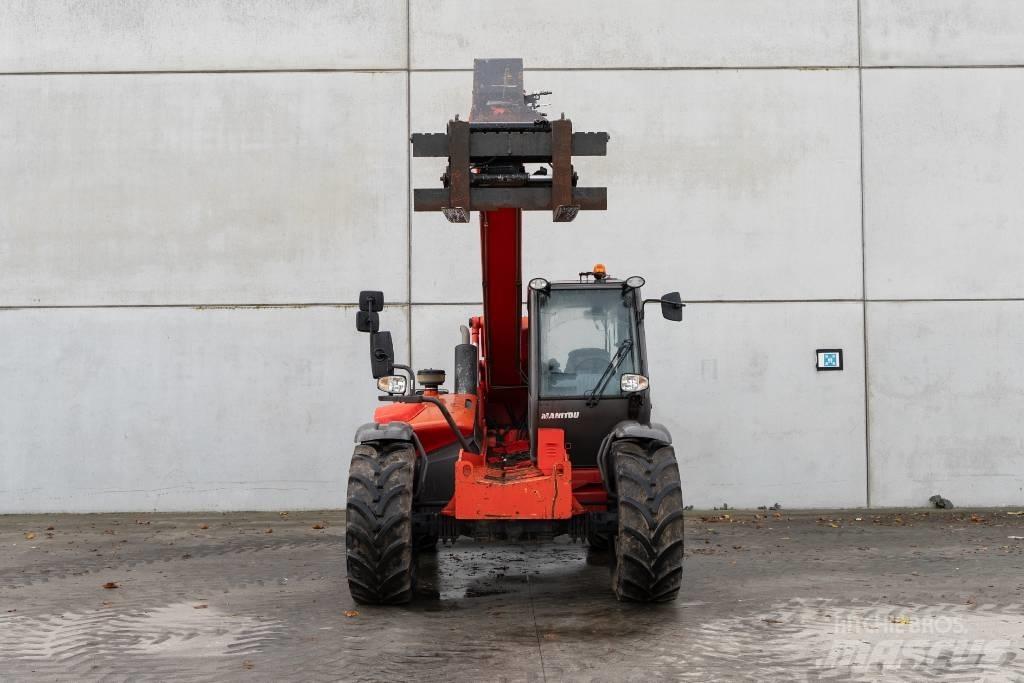 Manitou MLT 845 مناولات متداخلة