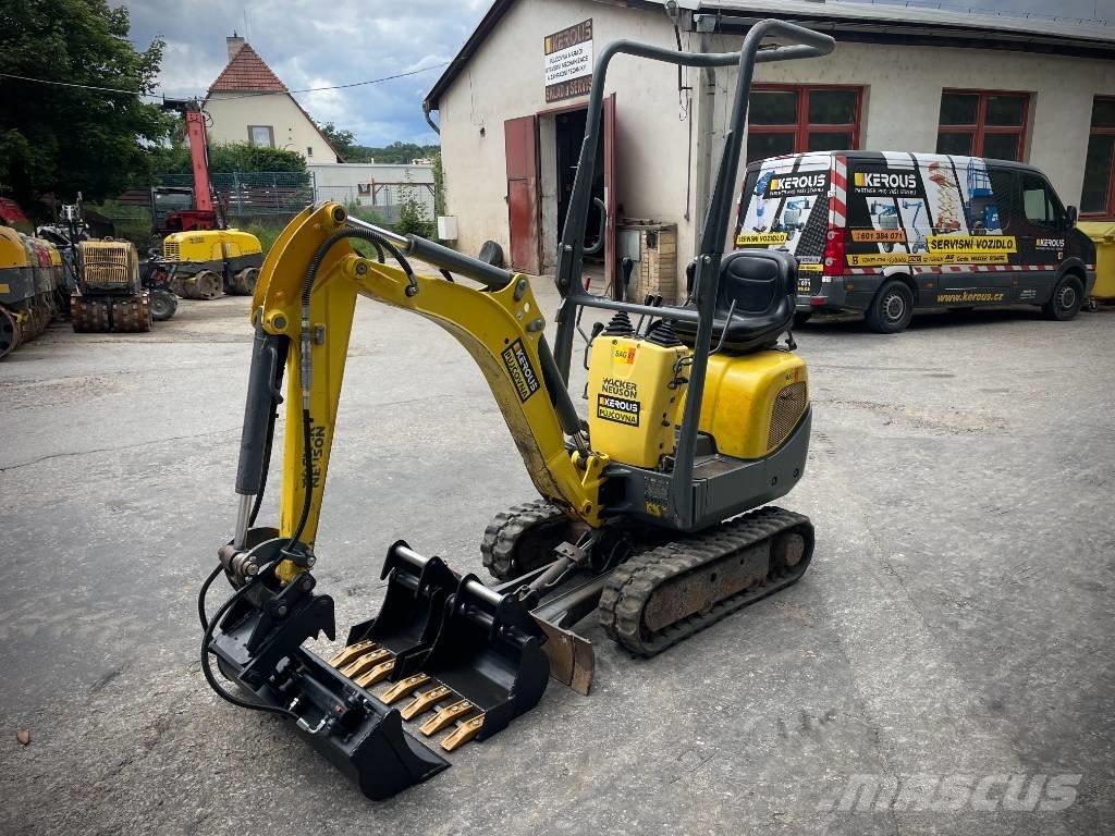 Wacker Neuson 803 حفارات زحافة