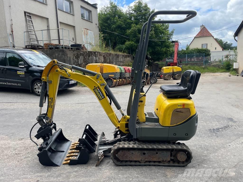 Wacker Neuson 803 حفارات زحافة