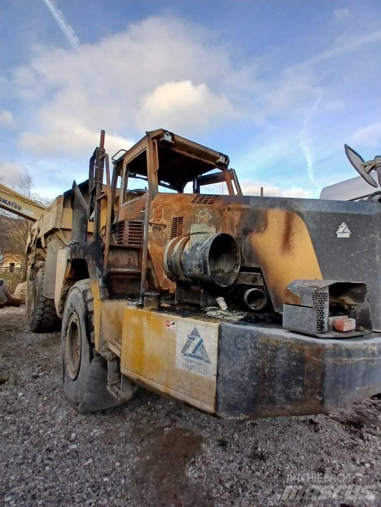 Komatsu HM 300-2 ساحبات مفصلية