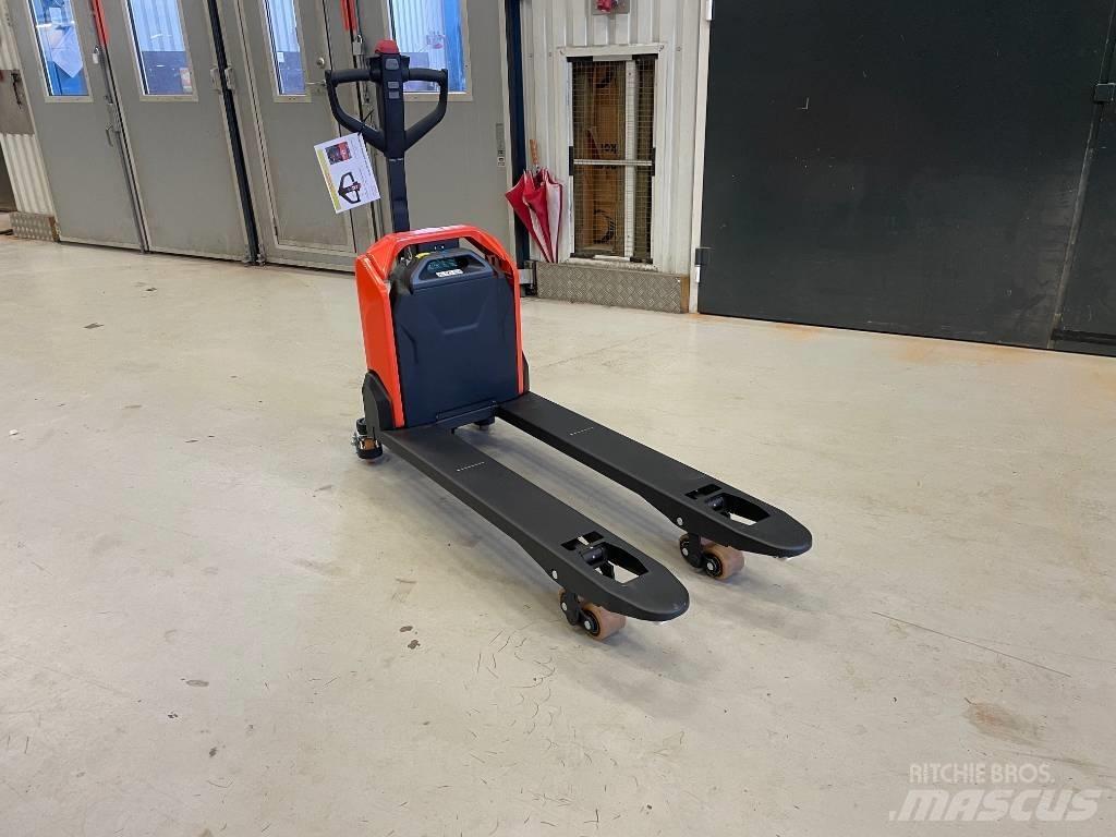 Toyota BT LHE 130 معدات الرفع منخفض المستوى