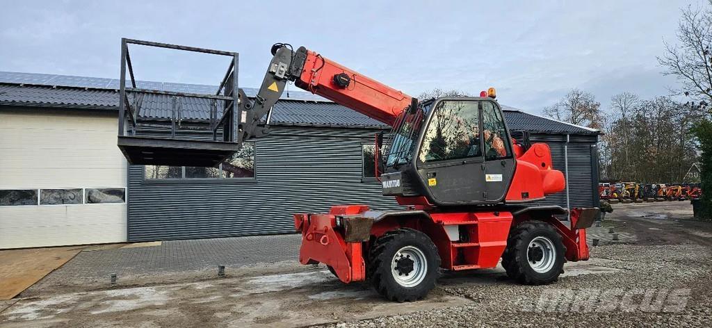 Manitou MRT 1432 مناولات متداخلة