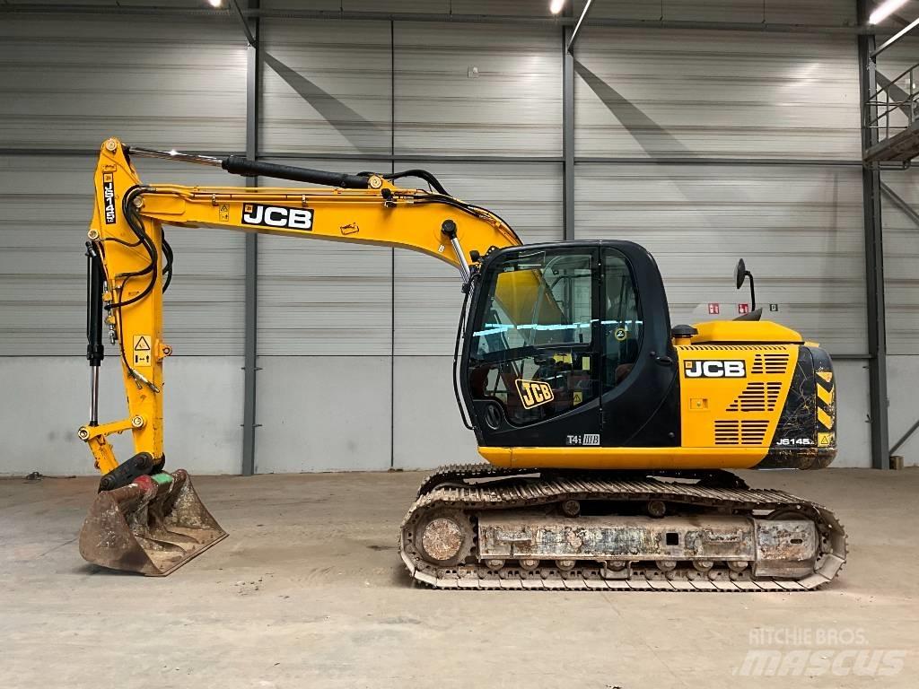JCB JS 145 LC حفارات زحافة