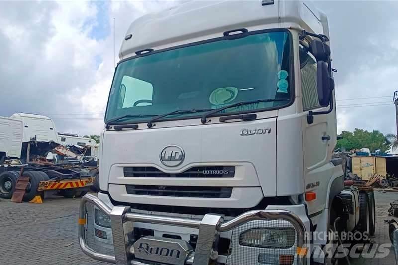 UD Quon GW 26-450 شاحنات أخرى