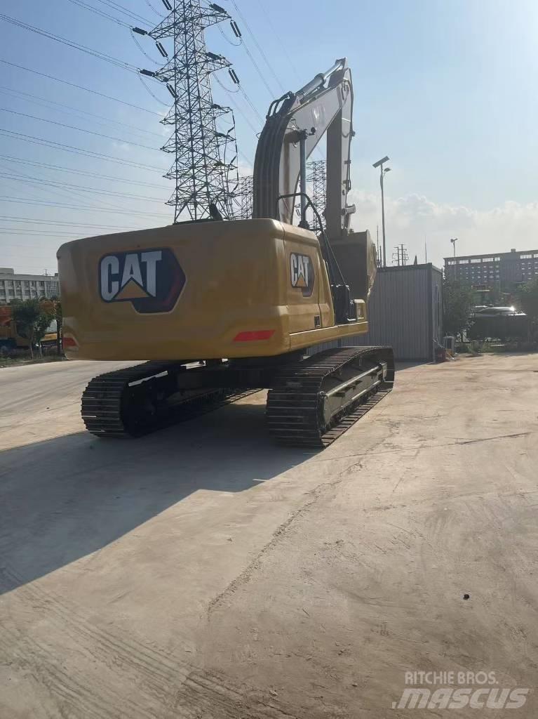 CAT 330 حفارات زحافة