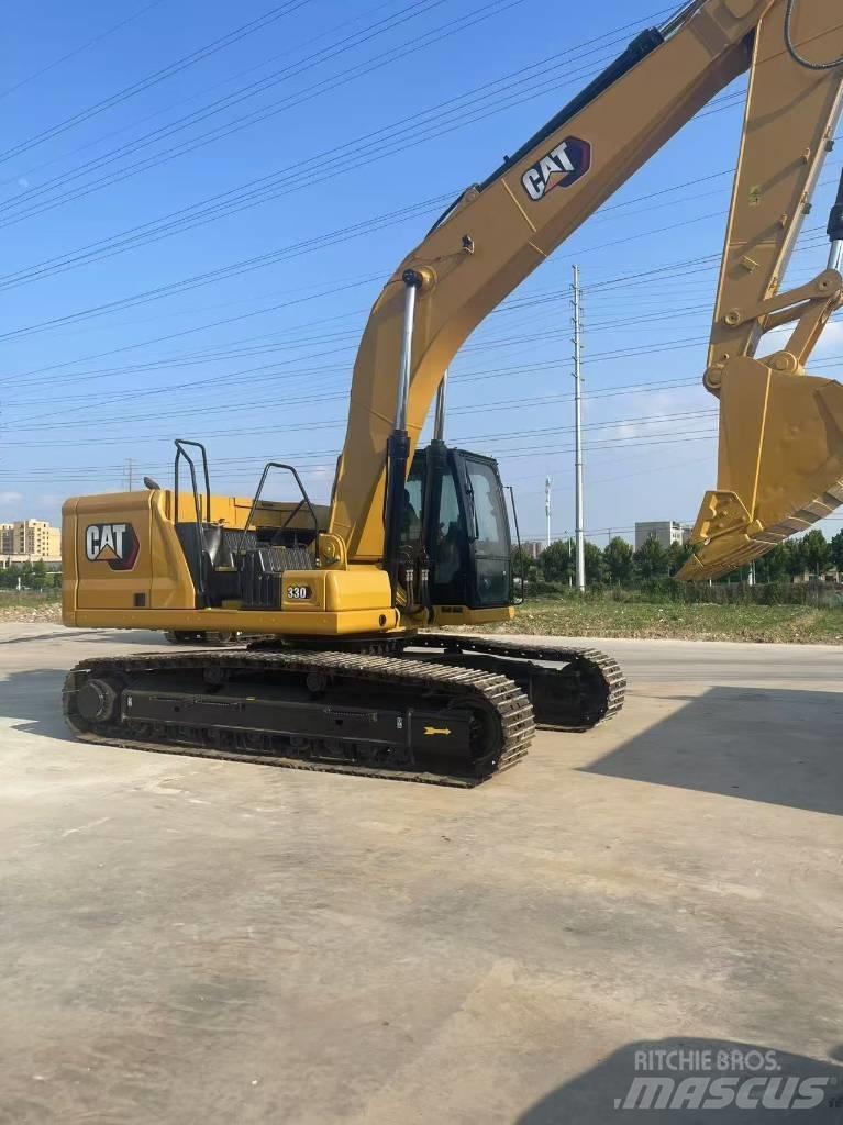 CAT 330 حفارات زحافة