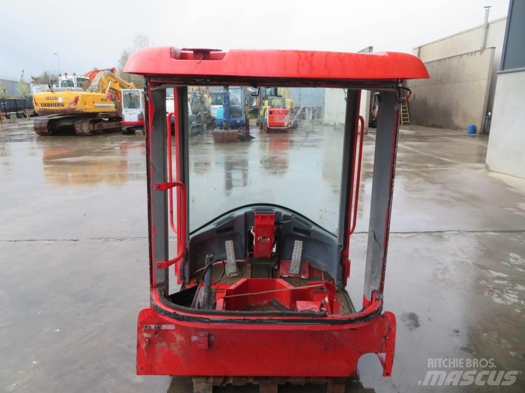 Volvo L 30 B / L 35 كابينة والداخلية