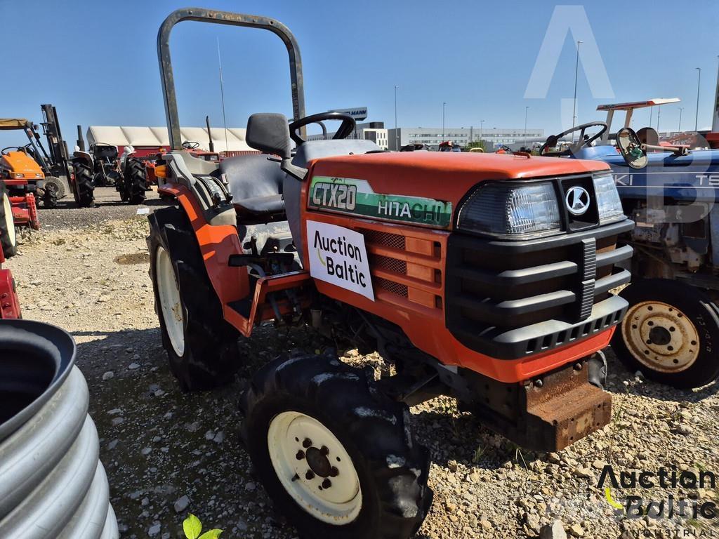 Hitachi CTX20 الجرارات