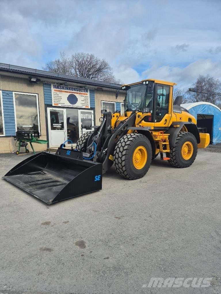 Volvo L 90 H لوادر بعجل