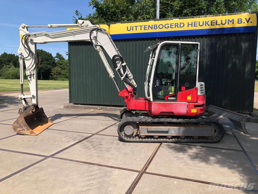 Takeuchi TB 280 FR حفارات وسط 7 طن - 12 طن