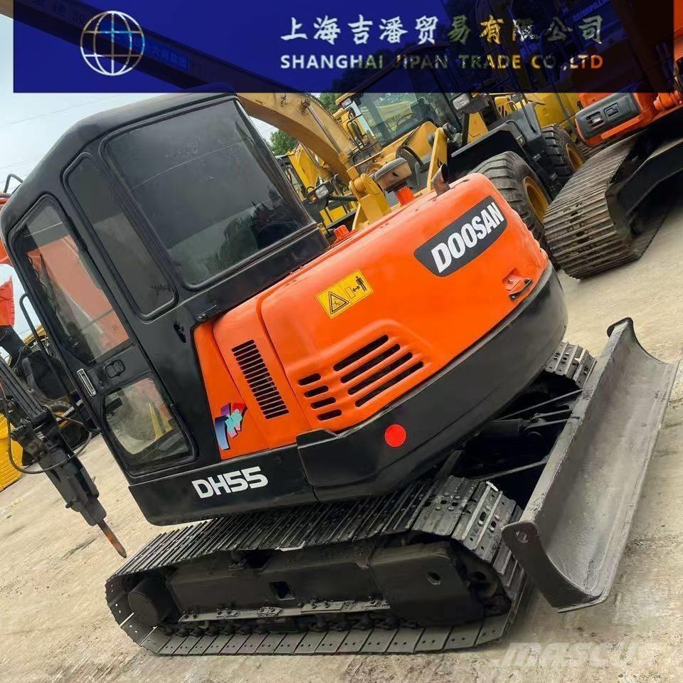 Doosan DH 55 حفارات صغيرة أقل من 7 طن (حفارات صغيرة)