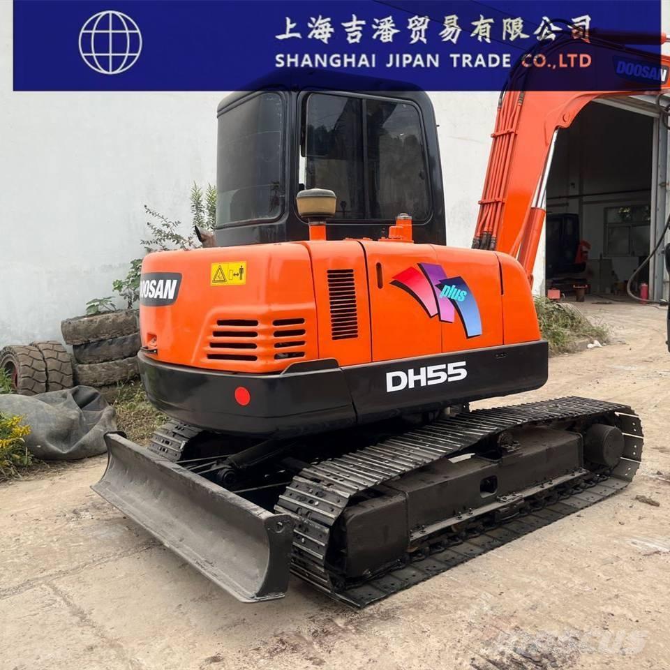 Doosan DH 55 حفارات صغيرة أقل من 7 طن (حفارات صغيرة)